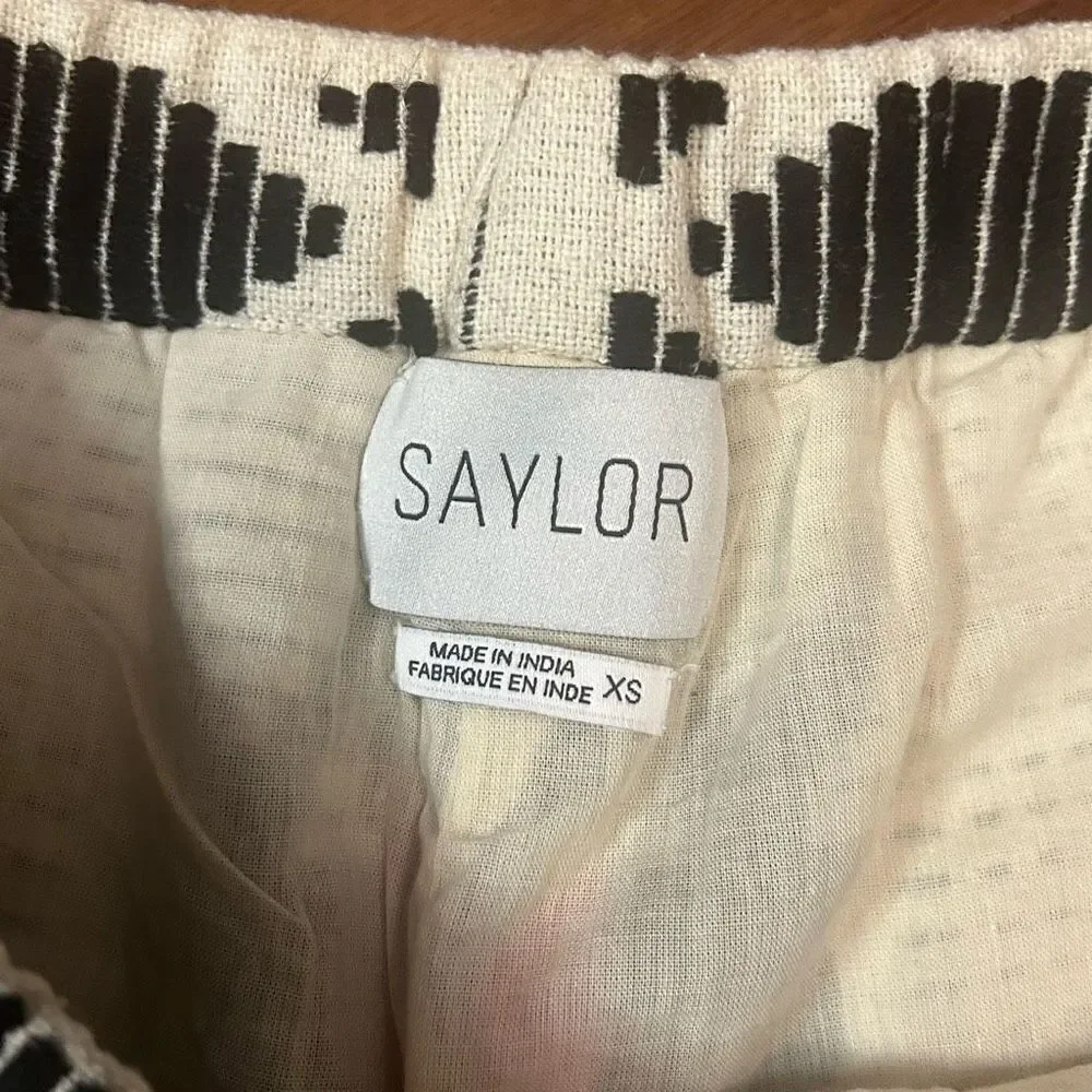Saylor abstract‎ black print cotton pull on shorts in XS